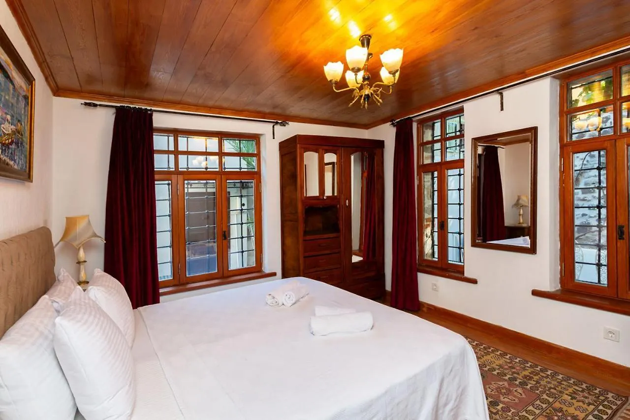 Zeytinli Tas Ev Villa Izmir