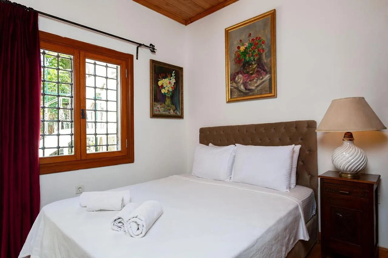 Zeytinli Tas Ev Villa Izmir Turkey